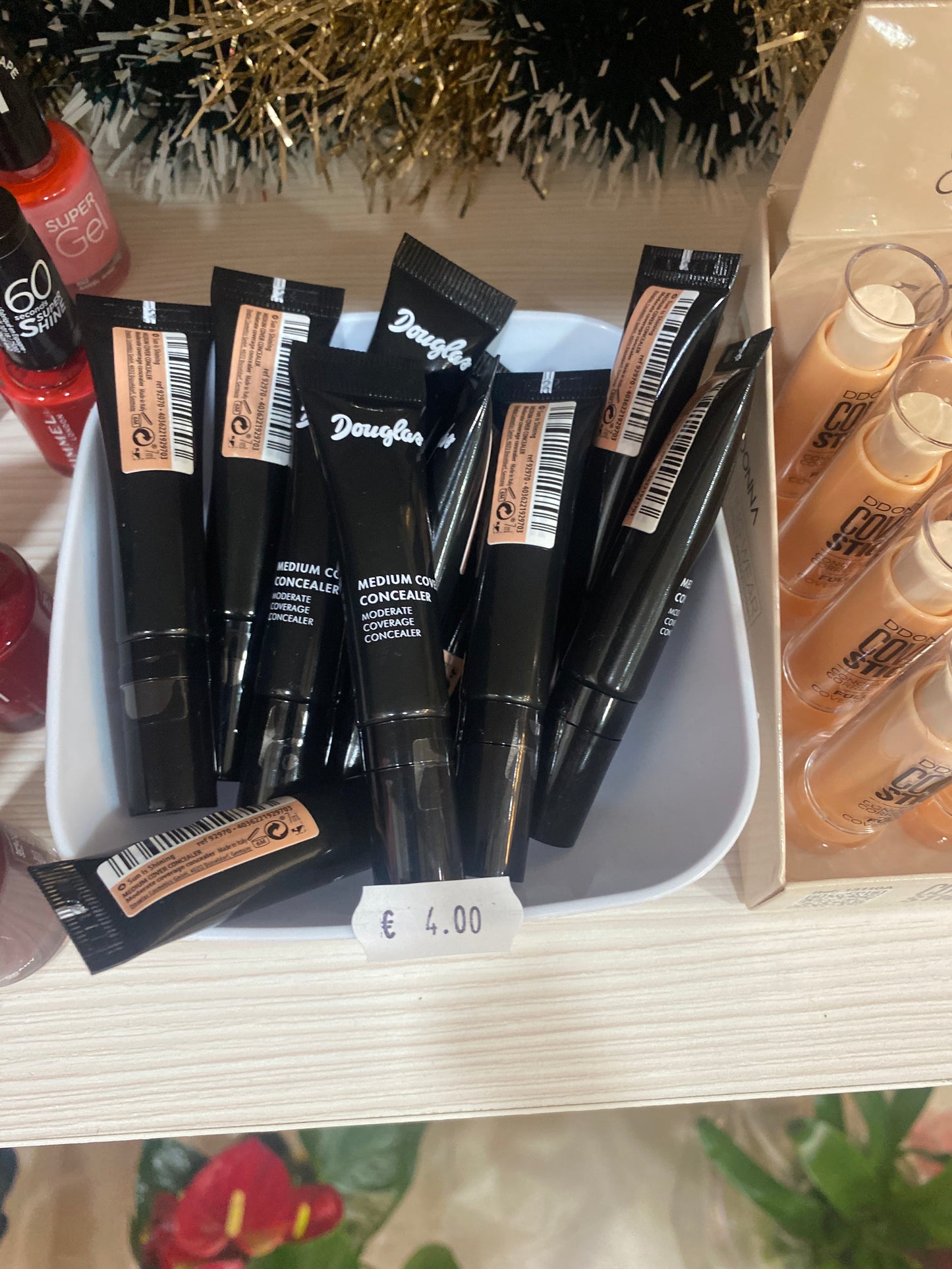 Correttore Douglas Medium Coverage - Perfetto per Ogni Giorno!