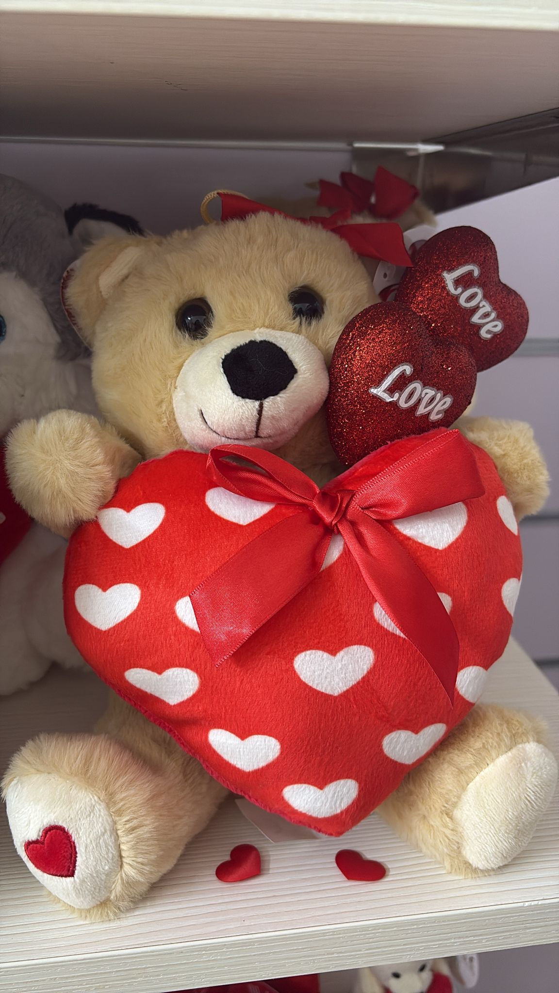 🧸 Peluche "Love & Hugs" con Cuore Gigante
