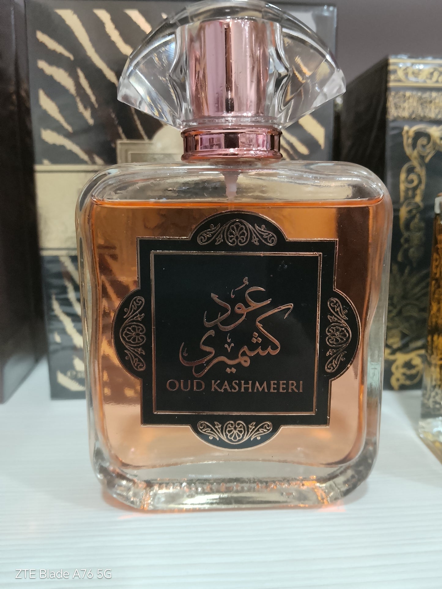 Profumo "OUD KASHMEERI" - Calore e Mistero - unisex