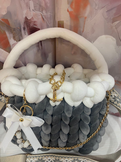 Borsa "Marshmallow" Grigia e bianca - Eleganza e Morbidezza