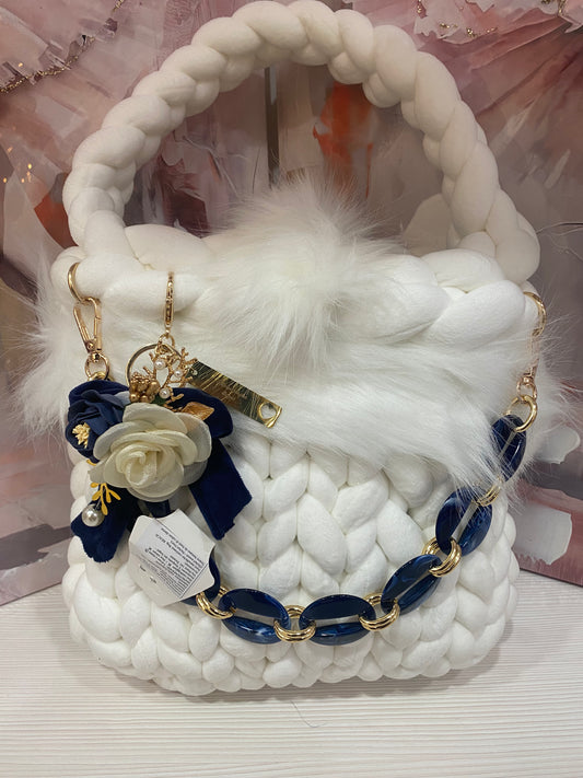 Borsa "Marshmallow" Bianca- Eleganza e Morbidezza