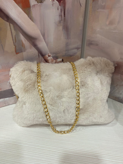 Borsa/Clutch "Midnight Glamour" in Ecopelliccia con Catena Dorata