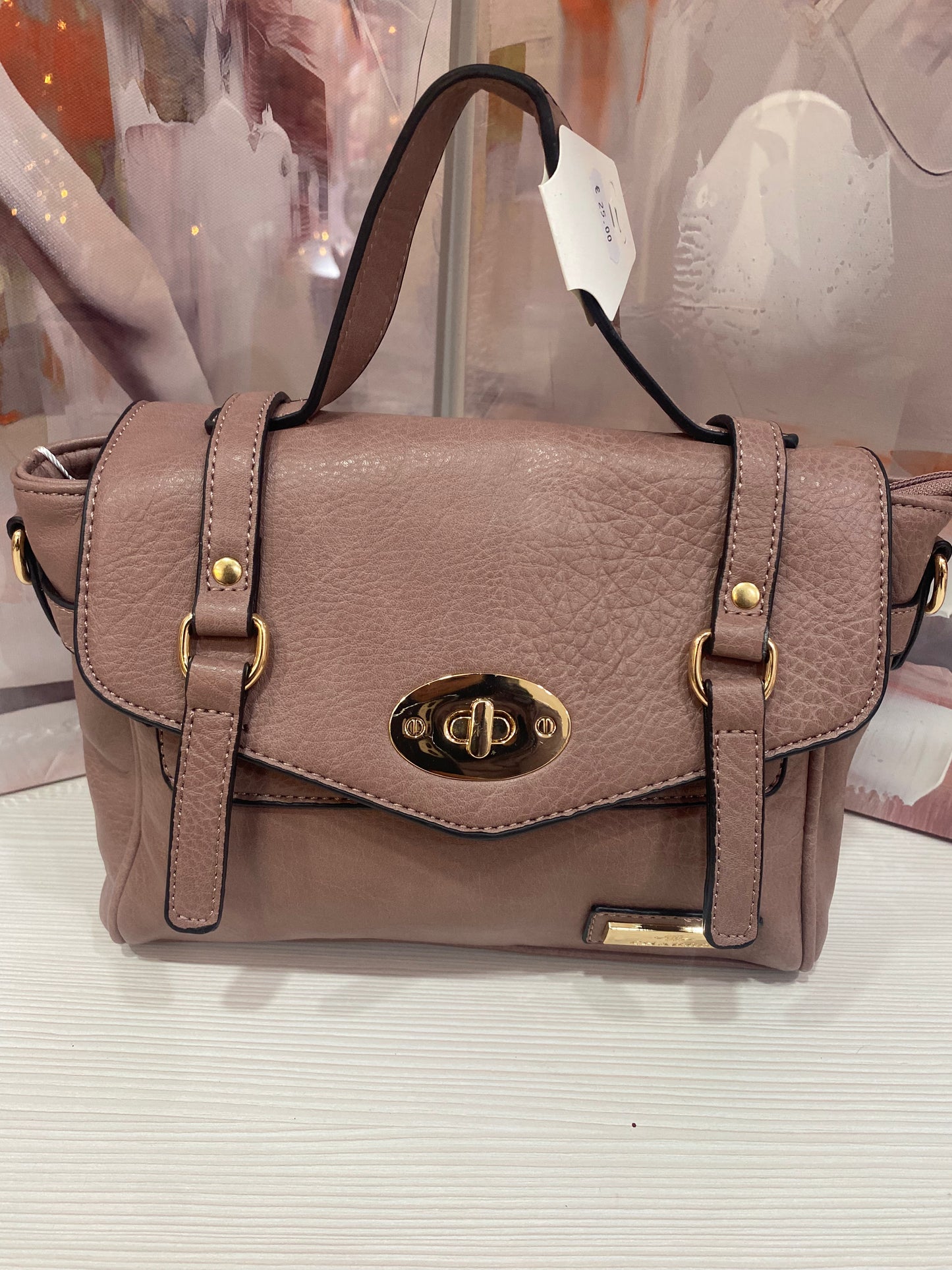 Borsa a Mano Nera Charro "Classic Chic" - Dettagli Dorati 🌟