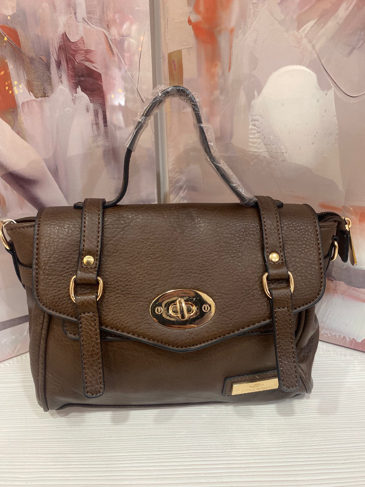 Borsa a Mano Nera Charro "Classic Chic" - Dettagli Dorati 🌟