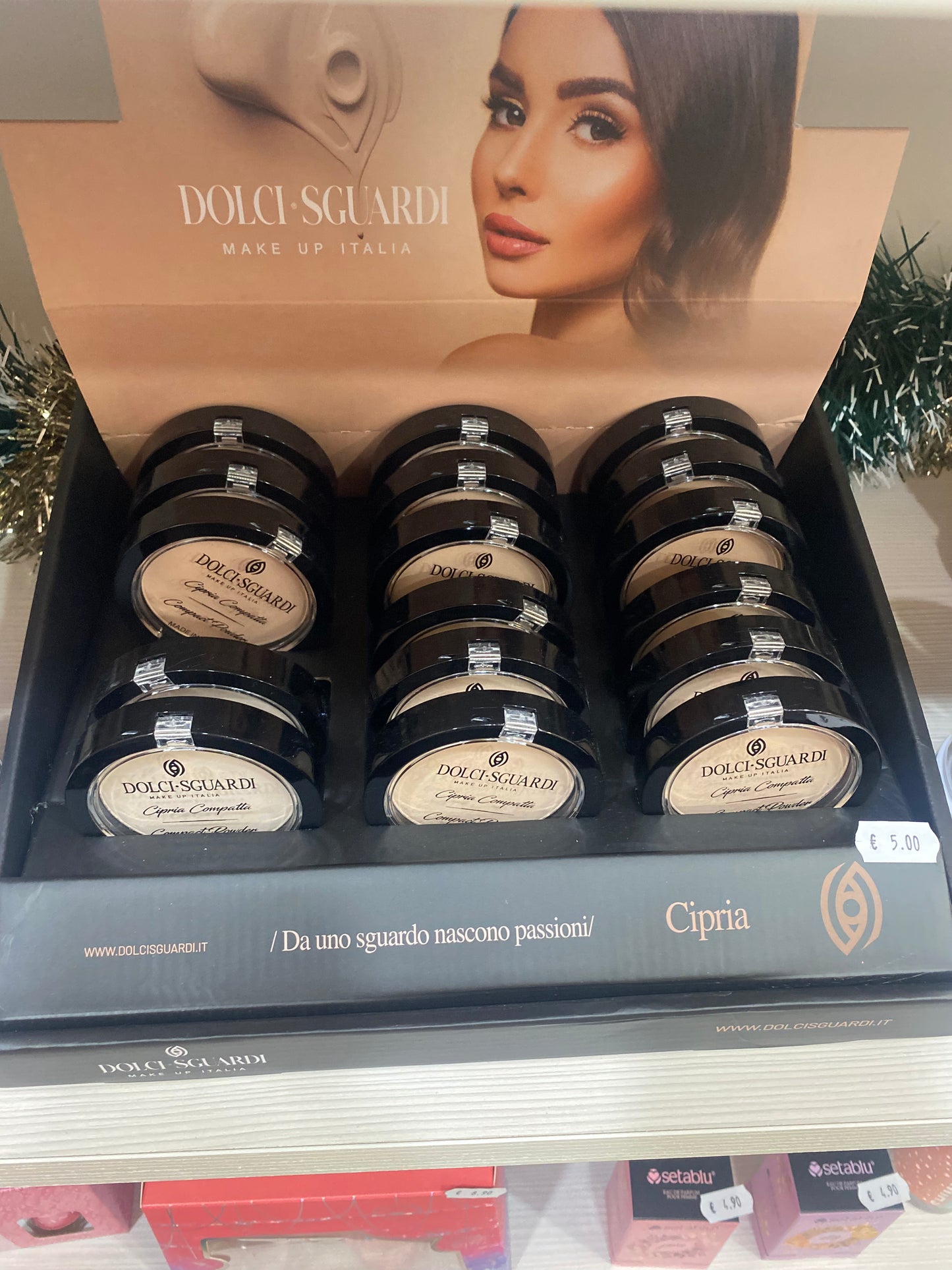 Cipria Compatta Dolci Sguardi - Perfezione Opaca e Sguardo Incantevole ✨
