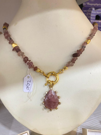 Parure Regale: L'Armonia Perfetta per i Tuoi Momenti Speciali 👑