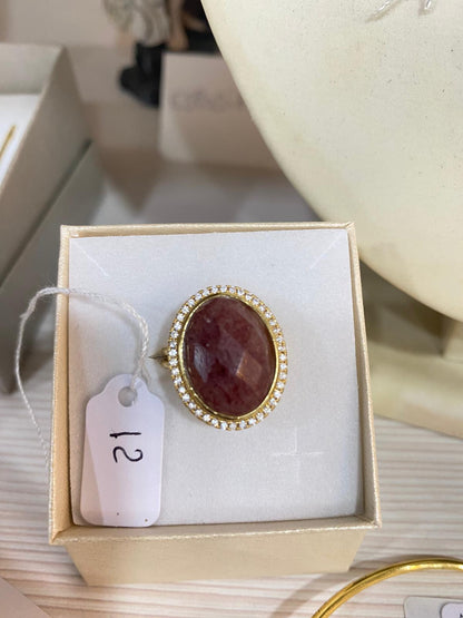 Parure Regale: L'Armonia Perfetta per i Tuoi Momenti Speciali 👑